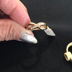 Elegant Gold Infinity Ring